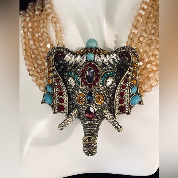 Heidi Daus Vibrant “GRAND SHIEK” 🐘Pendant Necklace - Picture 3 of 9